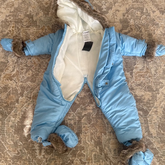 Baby Absorba Snowsuit - Picture 3 of 4